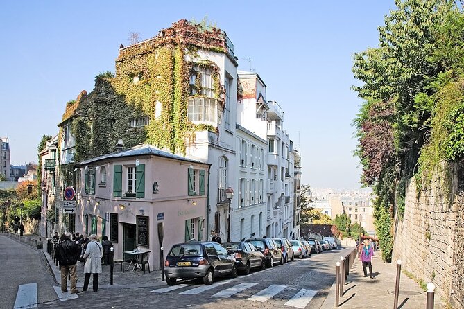 Authentic Parisian Gourmet Food Tour with 10 Local Dishes & Wines - The secret dish plus wine pairing: why it’s more than a bonus