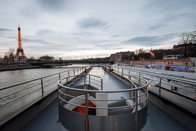 Bateaux Mouches Dinner Cruise on the Seine River in Paris - Food Expectations: Tasty, Event-Style, Not Fine Dining