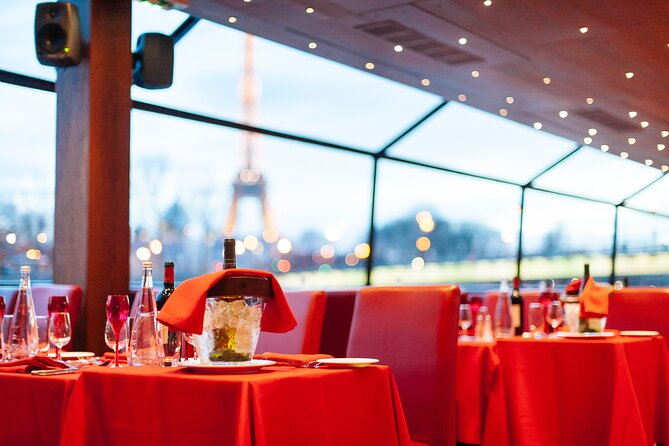 Bateaux Mouches Dinner Cruise on the Seine River in Paris - Getting to Port de la Conférence and Getting Seated Fast