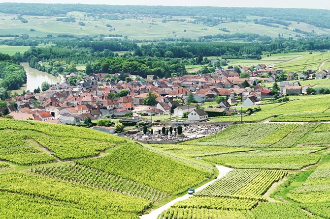 Champagne Day Trip with 6 Tastings, Reims and Winery from Paris - The early start and the minivan ride you should mentally budget for