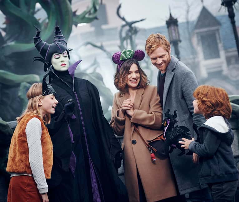Disneyland® Paris Tickets and Shuttle Transport - A One-Day Disneyland Paris Plan That Starts in the City
