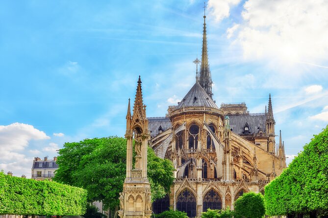 Early Access Paris Notre Dame Cathedral Walking Tour - Along the Seine: UNESCO river views with an easy rhythm