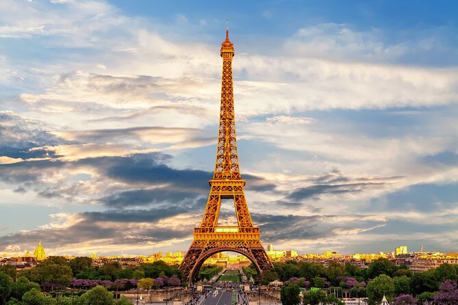Eiffel Tower Reserved Access Summit or 2nd Floor Guided by Lift - Optional Summit Level at About 300m: When the Upgrade Makes Sense