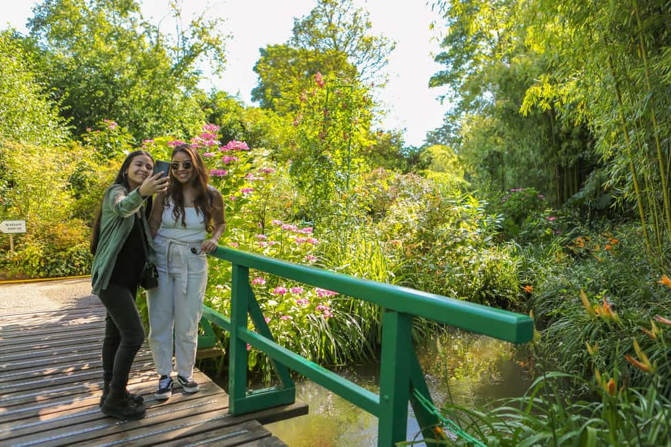 From Paris: Giverny Day Trip with Audio Guide or Live Guide - Paris to Monet’s doorstep: the coach route through Normandy