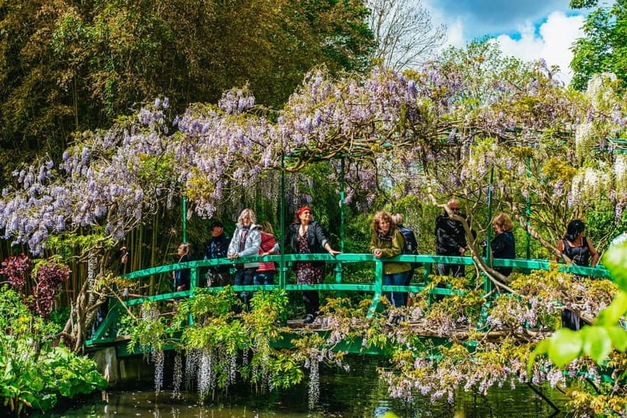 From Paris: Giverny, Monet’s House, & Gardens Half-Day Trip - Skip-the-line tickets and the audio app: how the logistics protect your time