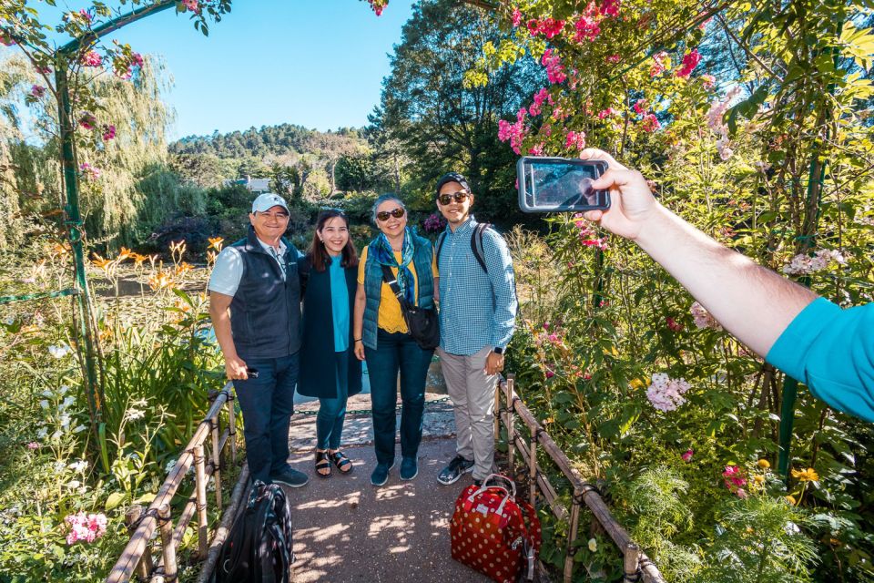 From Paris: Guided Day Trip to Monet's Garden in Giverny - When to Go From Paris: Season, Crowds, and Getting That Calm Feeling