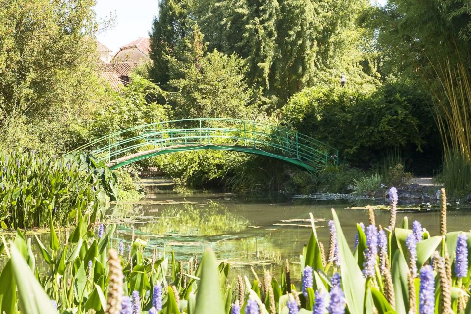 From Paris: Guided Day Trip to Monet's Garden in Giverny - Fondation Monet and Monet’s Tomb: The End of the Story (But Not the End of the Feeling)