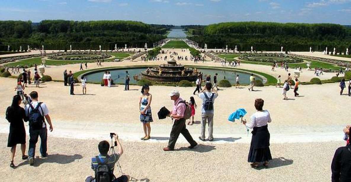 From Paris: Versailles Guided Tour by Deluxe Minibus - The Palace route: what you’ll see (and why it matters)
