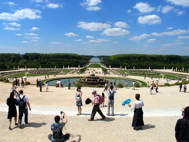 From Paris: Versailles Guided Tour by Deluxe Minibus - Getting from Paris to Versailles without the hassle