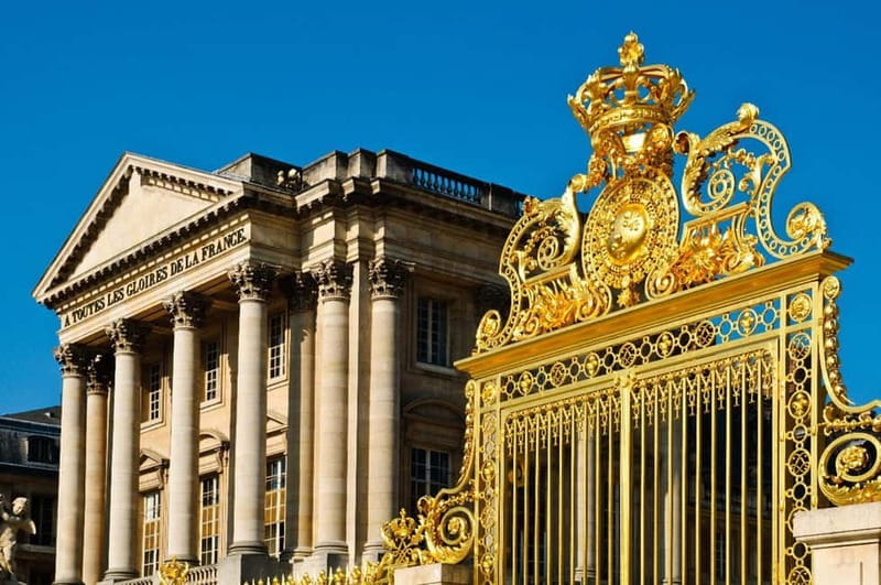 From Paris: Versailles Palace and Gardens with Transfer - The Palace at Your Own Pace, Guided by an Audioguide