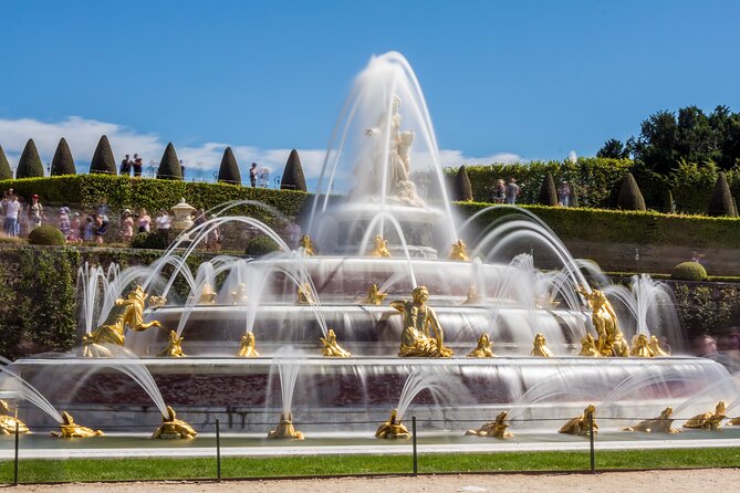 From Paris: Versailles Palace Live Tour with Gardens Access - The Gardens of Versailles: self-paced walking time plus show access