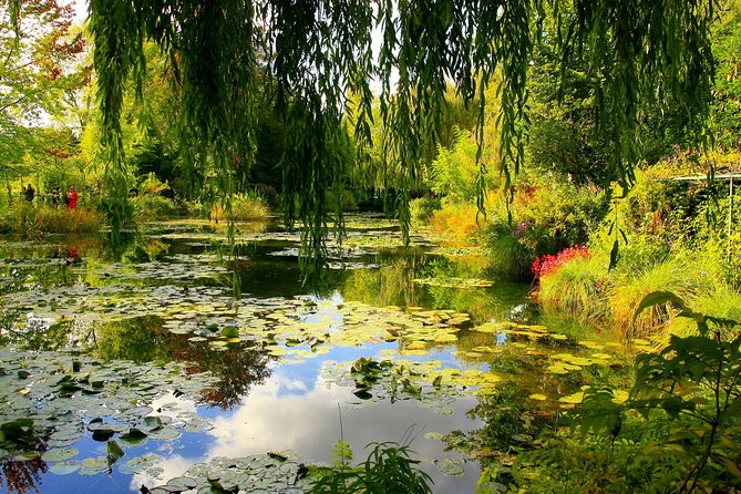 Giverny and Versailles Small Group Day Trip from Paris with Lunch - The real magic: seeing two masterpieces without the day-planning headache