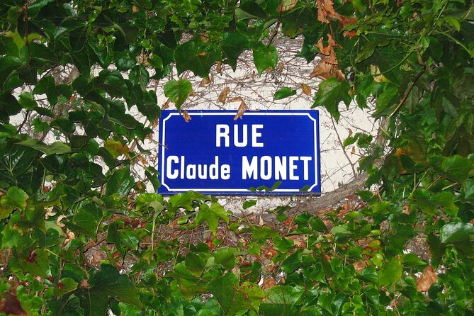 Giverny Monet’s Home and Gardens Half Day Tour from Paris - Price and value: what you get for $91.91