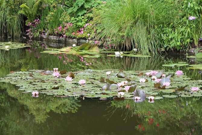 Giverny Small-Group Minivan with Hotel Pickup or Meeting Point - Common gotchas to plan around
