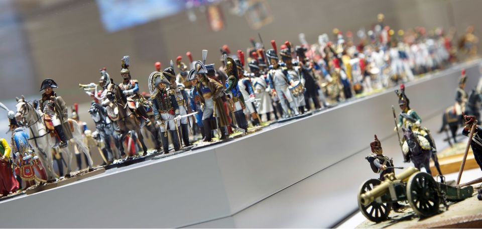 Les Invalides: Napoleon's Tomb & Army Museum Entry - How long should you plan for? A realistic game plan