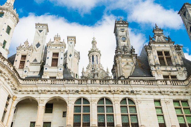 Loire Valley Wine and Castles Small-Group Day Trip from Paris - Amboise town time: choose lunch like a local (and keep moving)