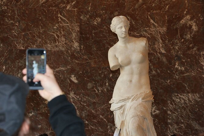 Louvre Museum Access Guided Tour with Mona Lisa - Guide Quality Is the Real Product Here