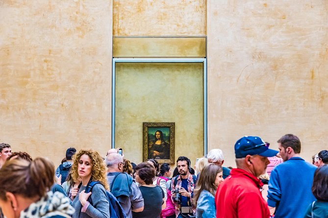 Louvre Museum Skip the Line Entry with Introduction to Mona Lisa - The 30-Minute Host Intro: Mona Lisa Focus Without the Full-Day Commitment