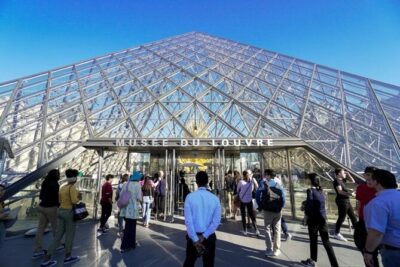 Louvre Museum Ticket & Optional Seine River Cruise - Louvre timed entry: how the day starts at the museum