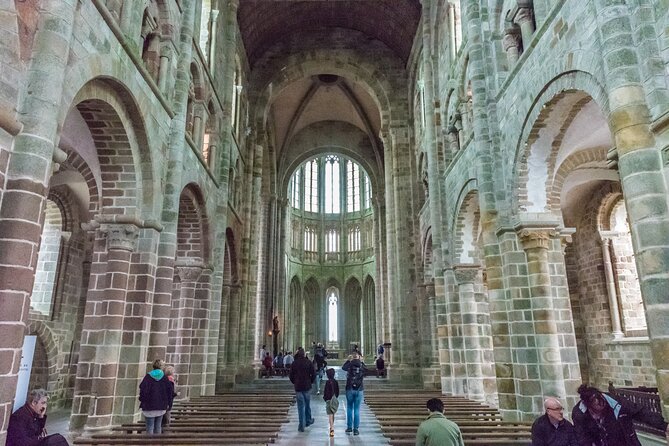 Mont Saint Michel Day Trip from Paris with English Speaking Guide - How much walking and stairs you should plan for