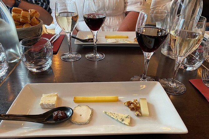 Montmartre Hill French Gourmet Food and Wine Tasting Walking Tour - Practicalities That Actually Matter on a Hilly Walk