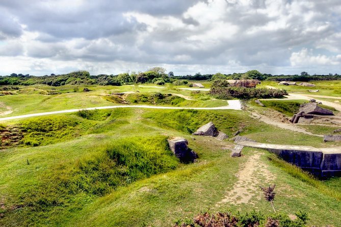 Normandy D-Day Beaches and American Cemetery Day Trip from Paris - Group size, pace, and what to bring for a colder-than-you-think day