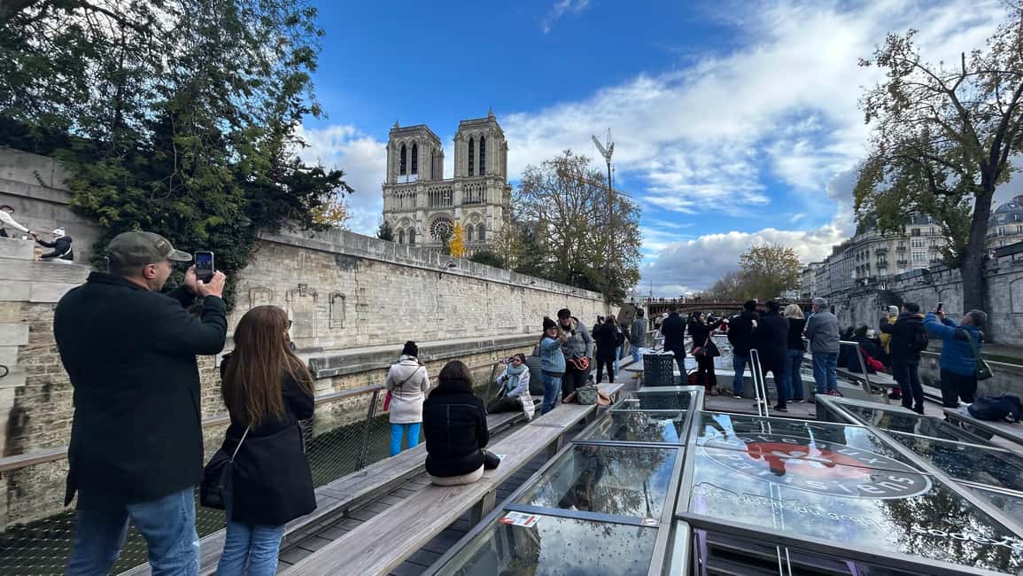 Paris: 1-Hour Seine Cruise departing from the Eiffel Tower - Key highlights to focus on before you go