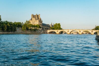 Paris : 3-Course Gourmet Dinner Cruise on Seine River - Where you board at Port de Solférino, and how to arrive without stress