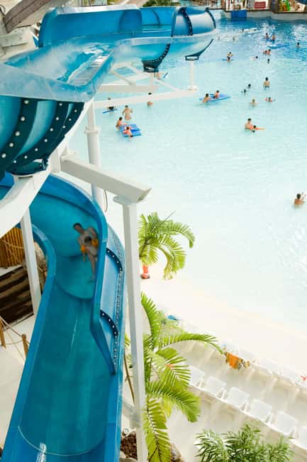 Paris: Aquaboulevard Water Park Entrance Ticket - Aquaboulevard in Paris: what it is and who it’s for