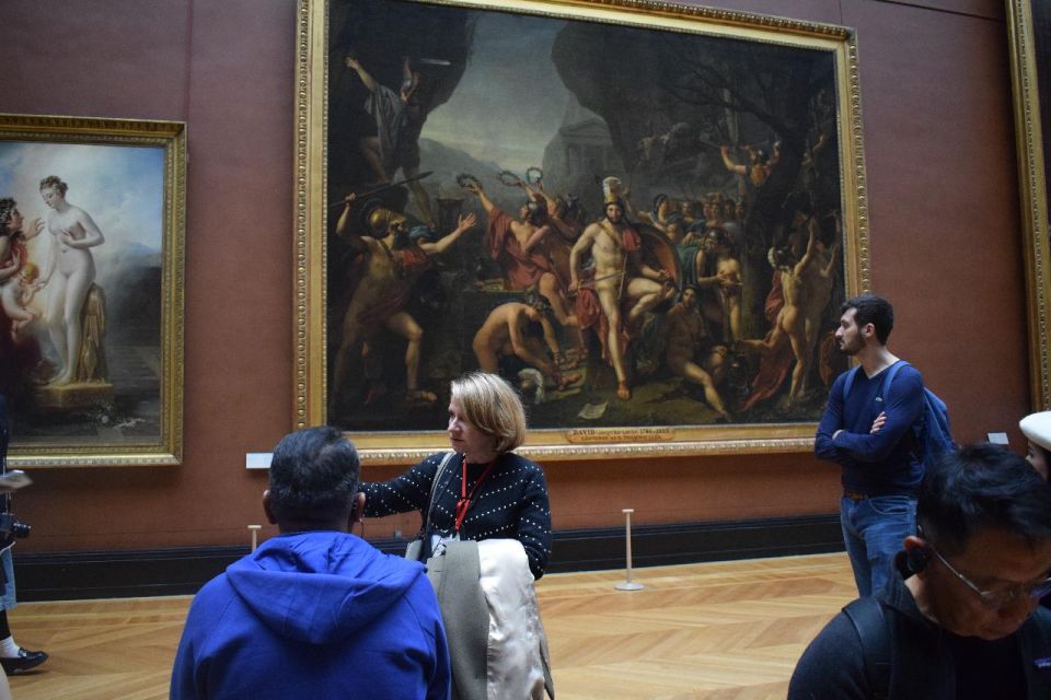 Paris: Best of the Louvre Guided Tour with Pre-booked Ticket - Crowds, Navigation, and What Your Guide Prevents