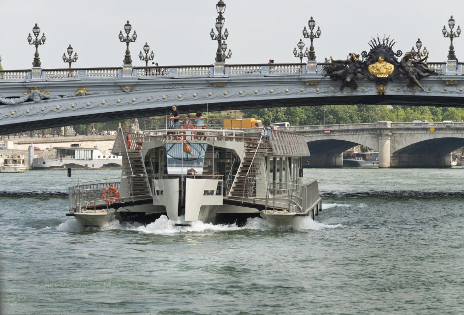 Paris: Big Bus Hop-on Hop-off Tour and Seine River Cruise - Key things to know before you ride