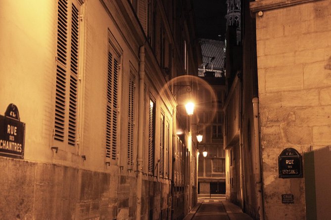 Paris by Night Walking Tour: Ghosts, Mysteries and Legends - Square du Vert-Galant: Henry IV’s Legacy and the Templars