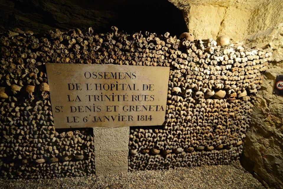 Paris: Catacombs Entry & Seine River Cruise with Audio Guide - Key things to know before you go