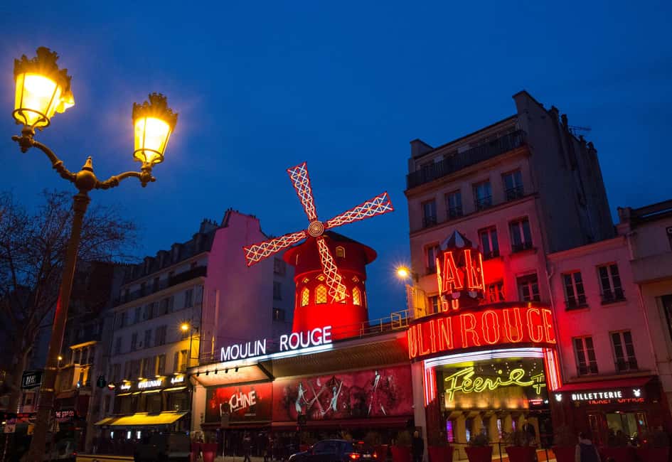 Paris: Champagne at the Moulin Rouge & Seine River Cruise - Where you meet and what to wear in Moulin Rouge territory