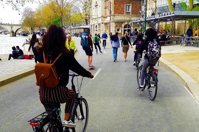Paris: Charming Nooks and Crannies Bike Tour - Paris on two wheels: the smart way to get oriented fast