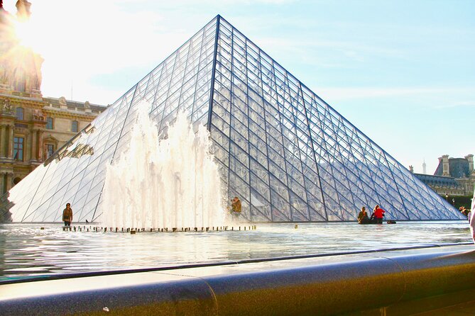 Paris City Center Free Walking Tour (Tip-Based) - Key things that make this tour work
