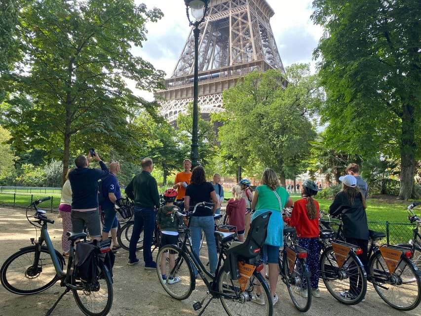 Paris: City Highlights Bike Tour - Place de la Concorde and Champs-Élysées: riding the boulevard mindset