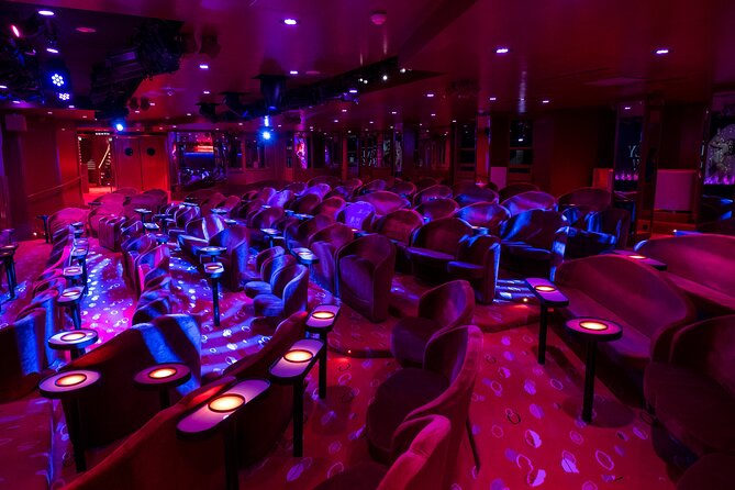 Paris Crazy Horse Cabaret Show with Beverages including Champagne - Should you book this Crazy Horse show with Champagne?