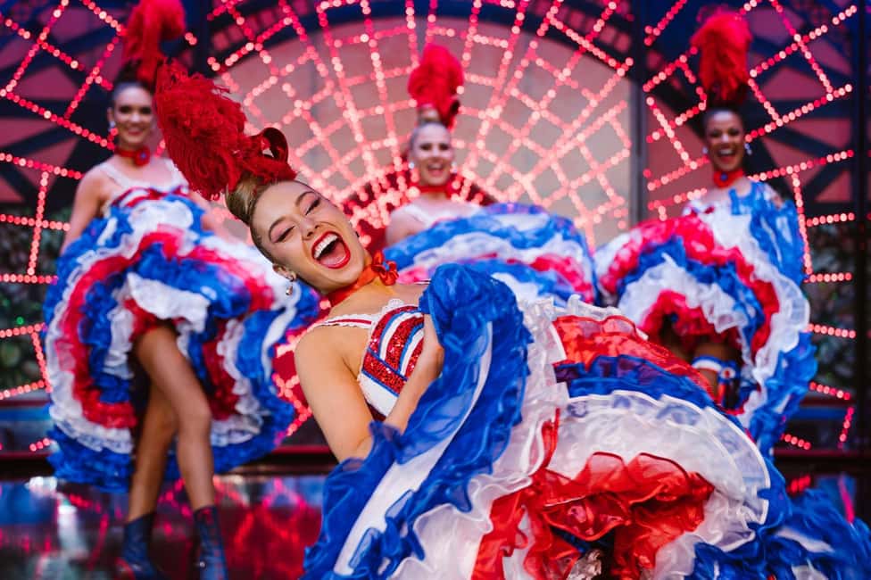 Paris: Dinner Show at the Moulin Rouge - Key Things You’ll Notice Right Away