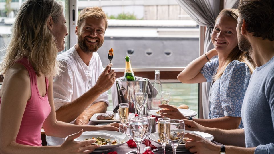 Paris: Early Evening Dinner Cruise on the River Seine - Where You Board: Port Solferino and Why Arrival Time Matters