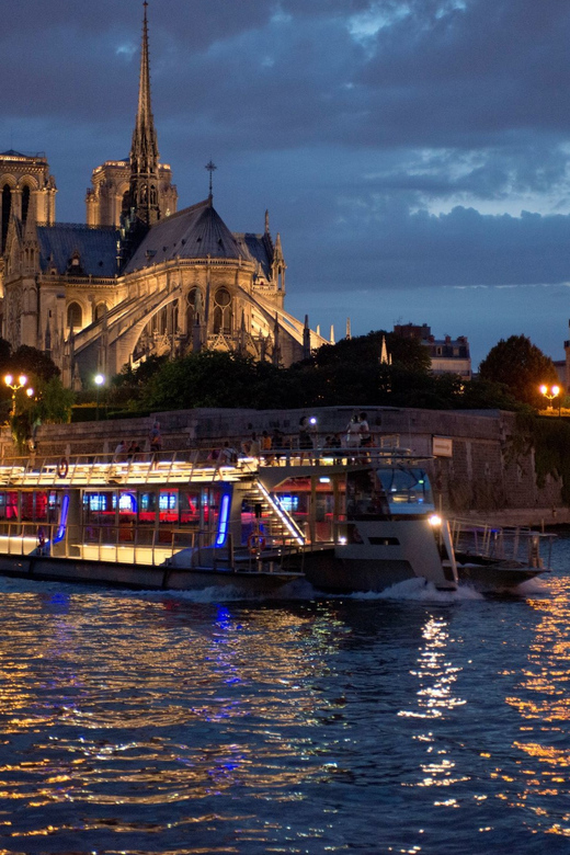 Paris: Eiffel Tower Dinner Cruise with a Moulin Rouge Show - Price and value: does $353 make sense?