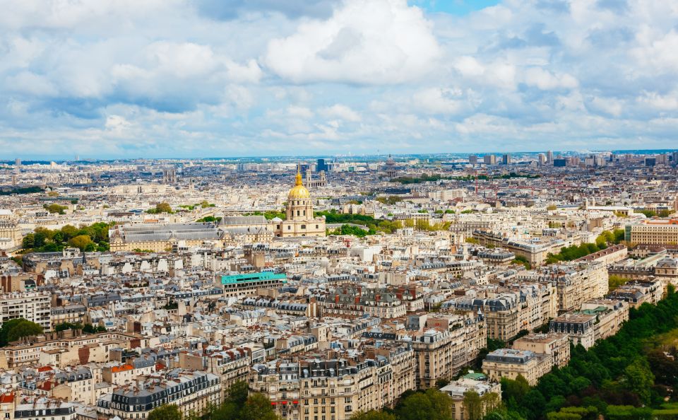 Paris: Eiffel Tower Fully Guided Tour with Summit Option - Guides Matter: The Difference Between Facts and a Good Story