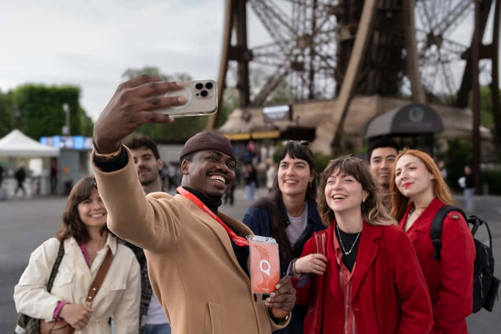 Paris: Eiffel Tower Guided Tour with Summit Access - Price and value at $164: when the money makes sense