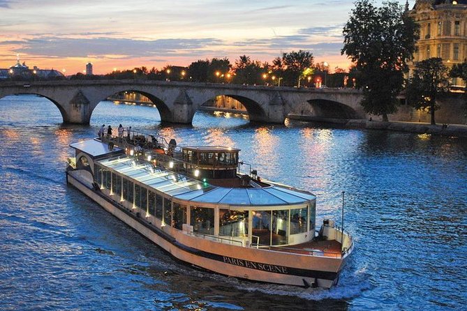 Paris en Scene 3 Course Seine River Dinner Cruise - The Boat Experience: Window Seats, Dinner Pace, and Onboard Atmosphere