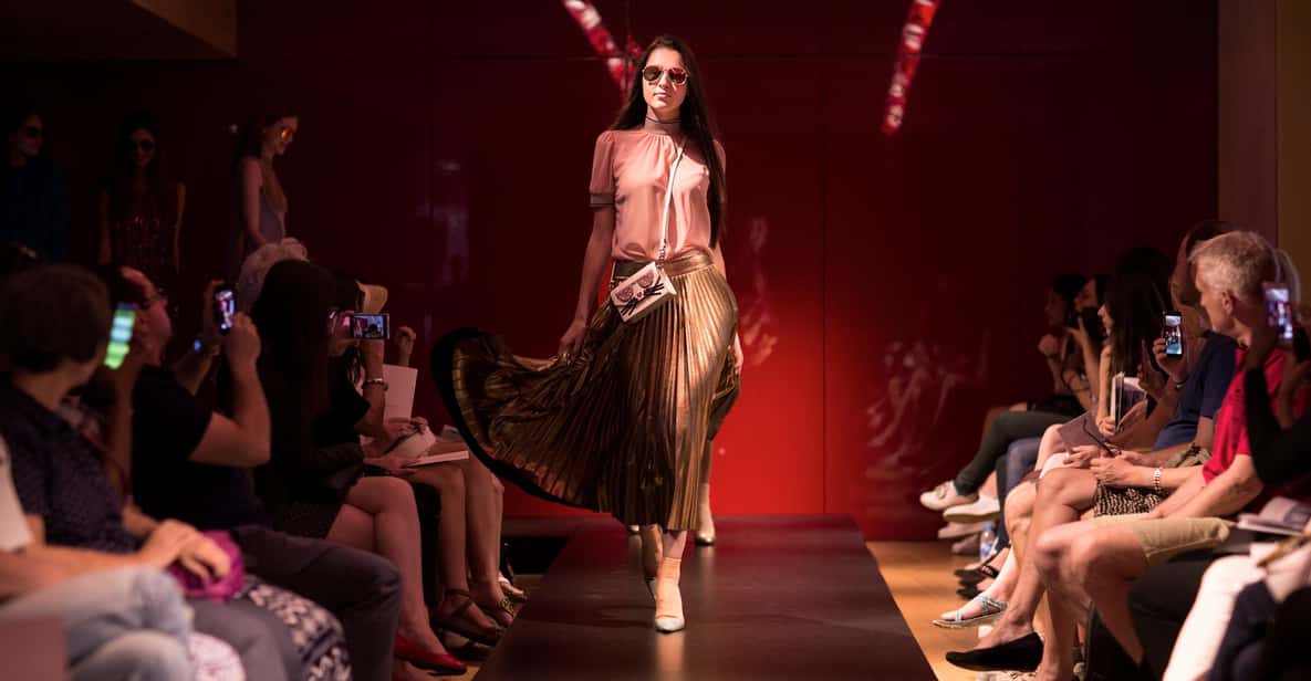 Paris: Fashion Show at Galeries Lafayette Haussmann - Make it a mini shopping-and-architecture break after the catwalk