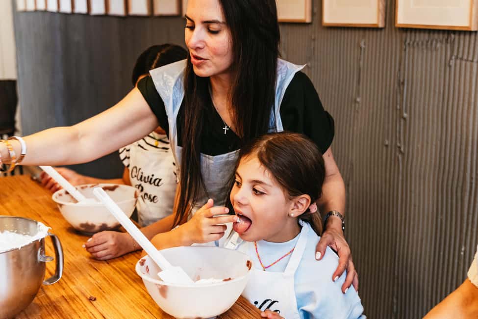 Paris: French Macaron Culinary Class with a Chef - Key things I’d plan around