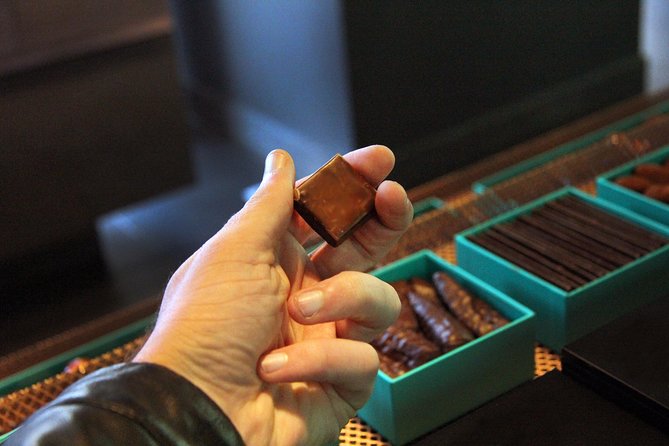 Paris French Sweets Tasting Tour with Pastries and Chocolates - FAQ