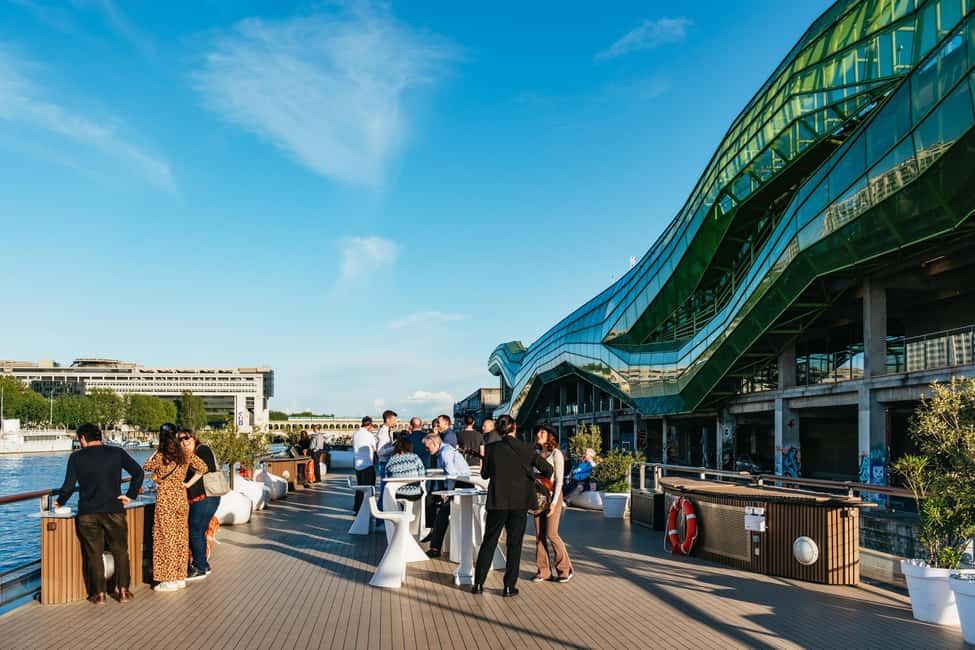 Paris: Gourmet Dinner Cruise on Seine River with Live Music - Key things to know before you go