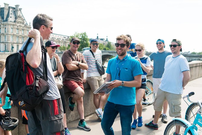 Paris Highlights Bike Tour: Eiffel Tower, Louvre and Notre-Dame - Notre-Dame and the Louvre: Quick Looks That Set Up the Rest of Your Trip
