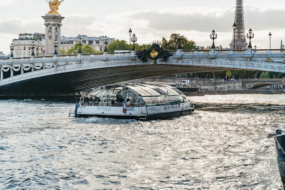 Paris: Hop-On Hop-Off Seine Cruise Pass with 9 Stops - The heated glass boat: comfort plus better photos